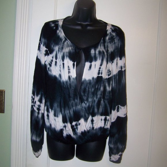 Young Fabulous & Broke Top Tye Dye Open Front S - Picture 1 of 9